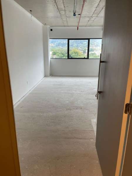 Sala Comercial no bairro Teresópolis