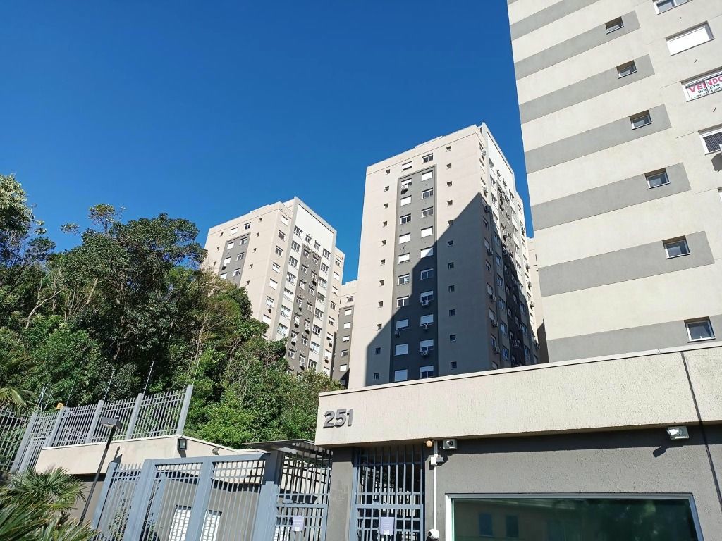 Apartamento 3 dormitórios no bairro Jardim Botânico