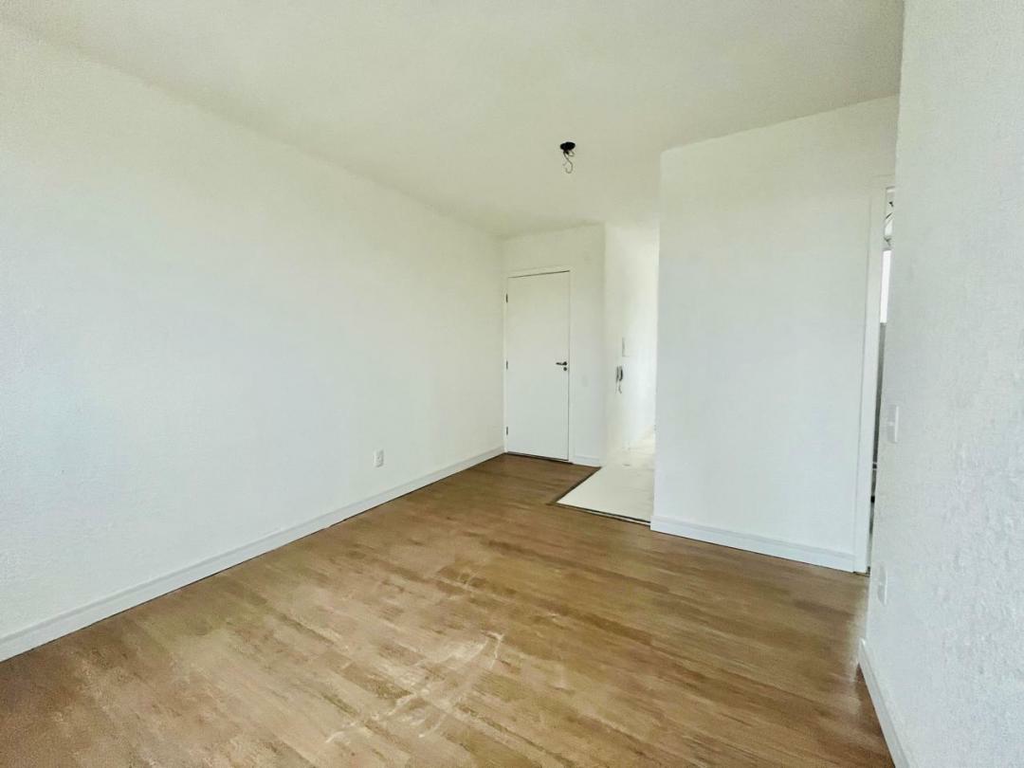 Apartamento 2 dormitórios no bairro Restinga