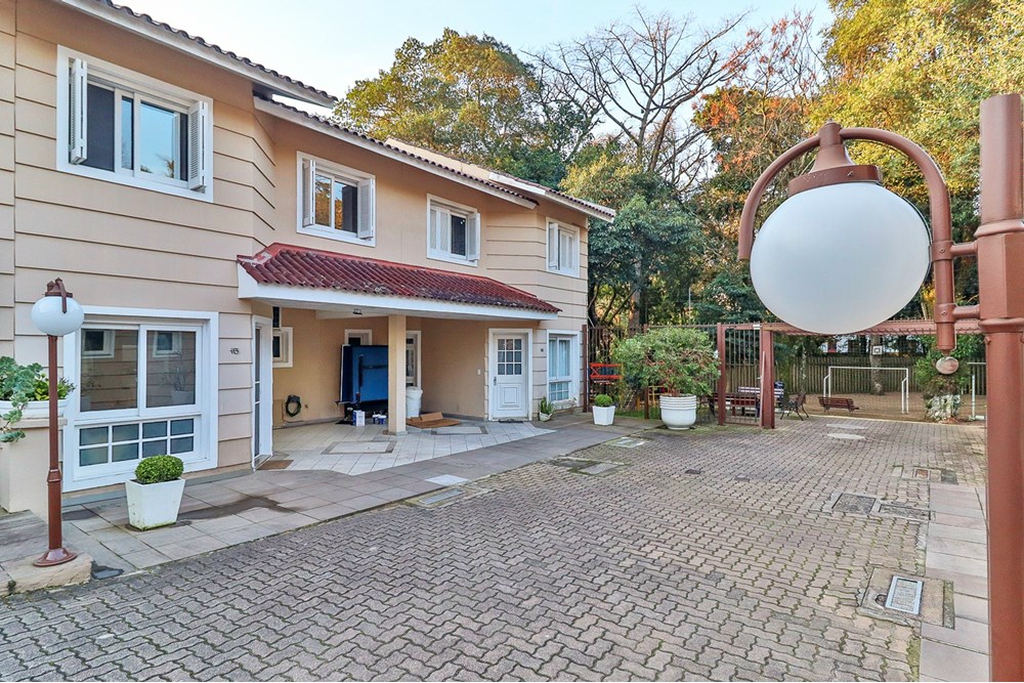 Casa de Condomínio 3 dormitórios no bairro Nonoai