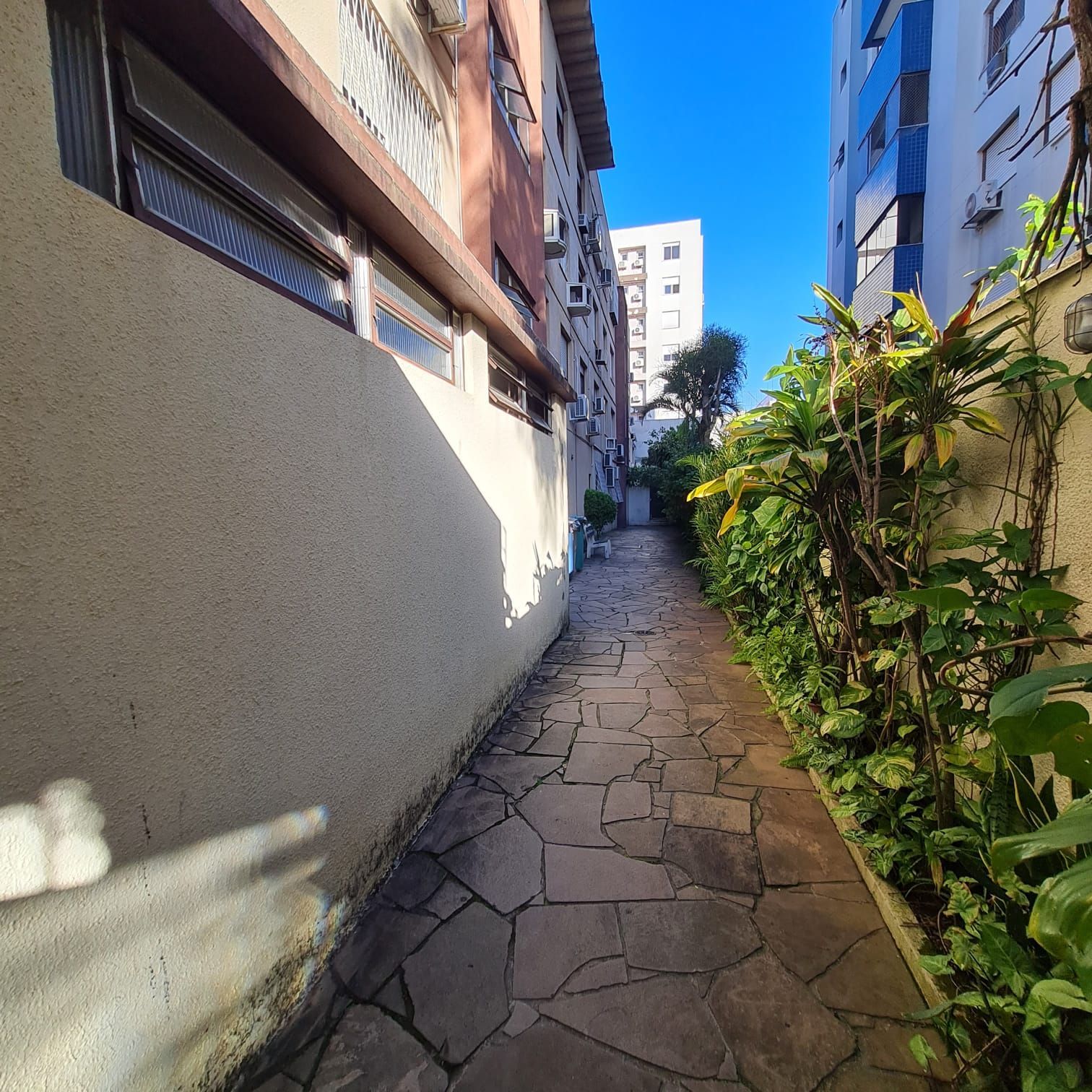 CORREDOR ACESSO PEDESTRE