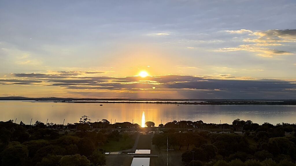 Apartamento 3 dormitórios no bairro Praia de Belas