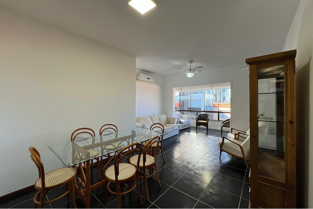 Apartamento 3 dormitórios no bairro Zona Nova