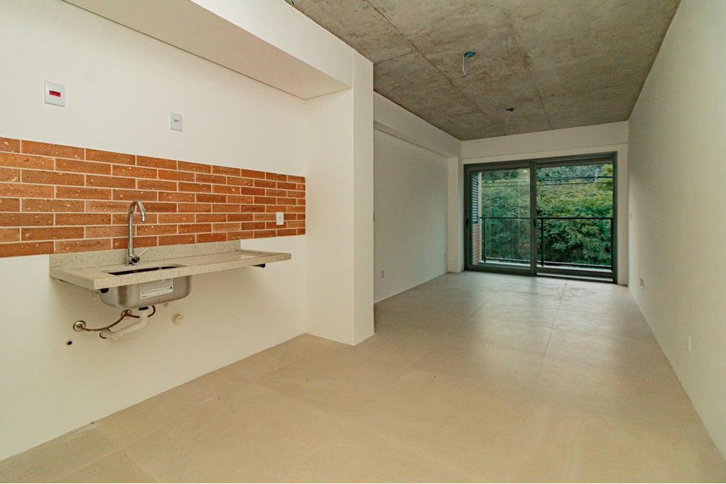 Apartamento 2 dormitórios no bairro Bom Fim