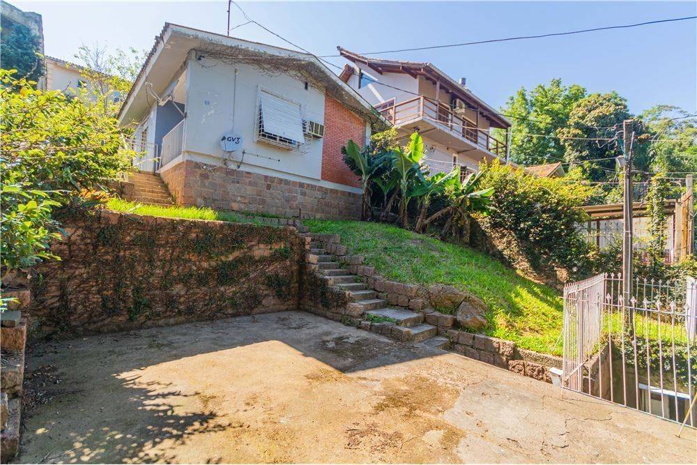 Casa de Condomínio 3 dormitórios no bairro Santa Tereza