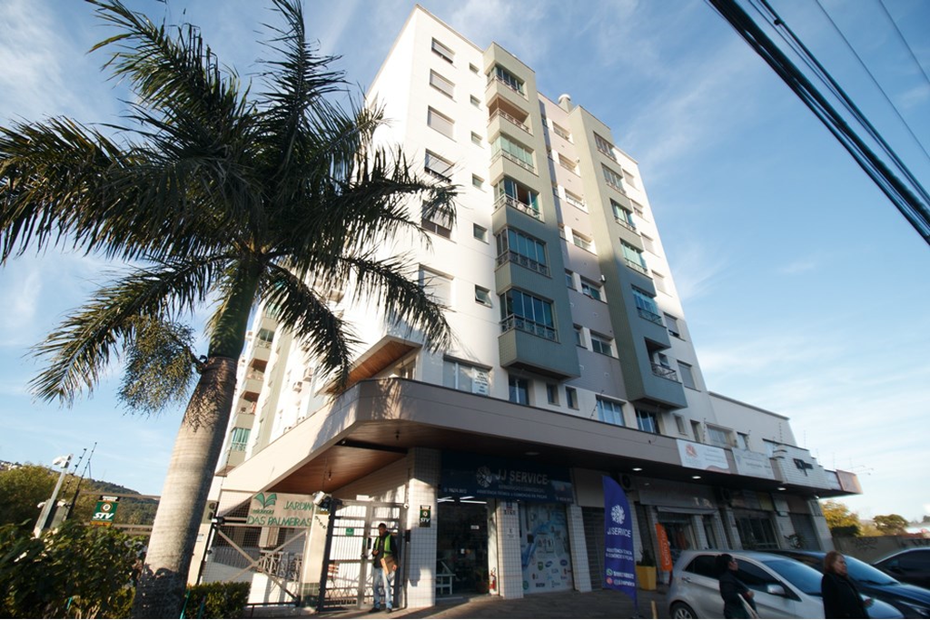 Apartamento 2 dormitórios no bairro Cavalhada