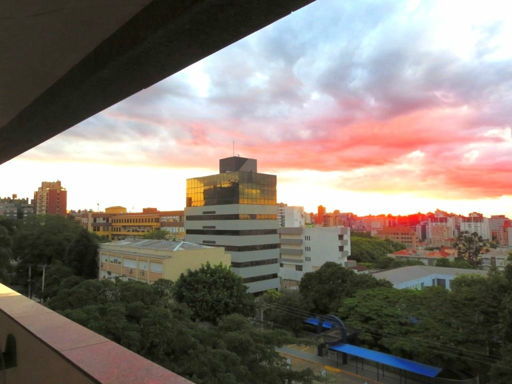 Apartamento 4 dormitórios no bairro Higienópolis