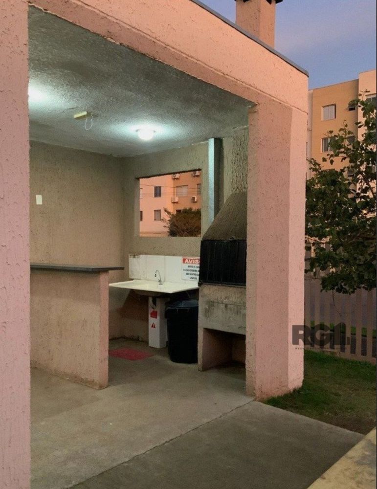 Apto 02 dormitórios na Zona Norte