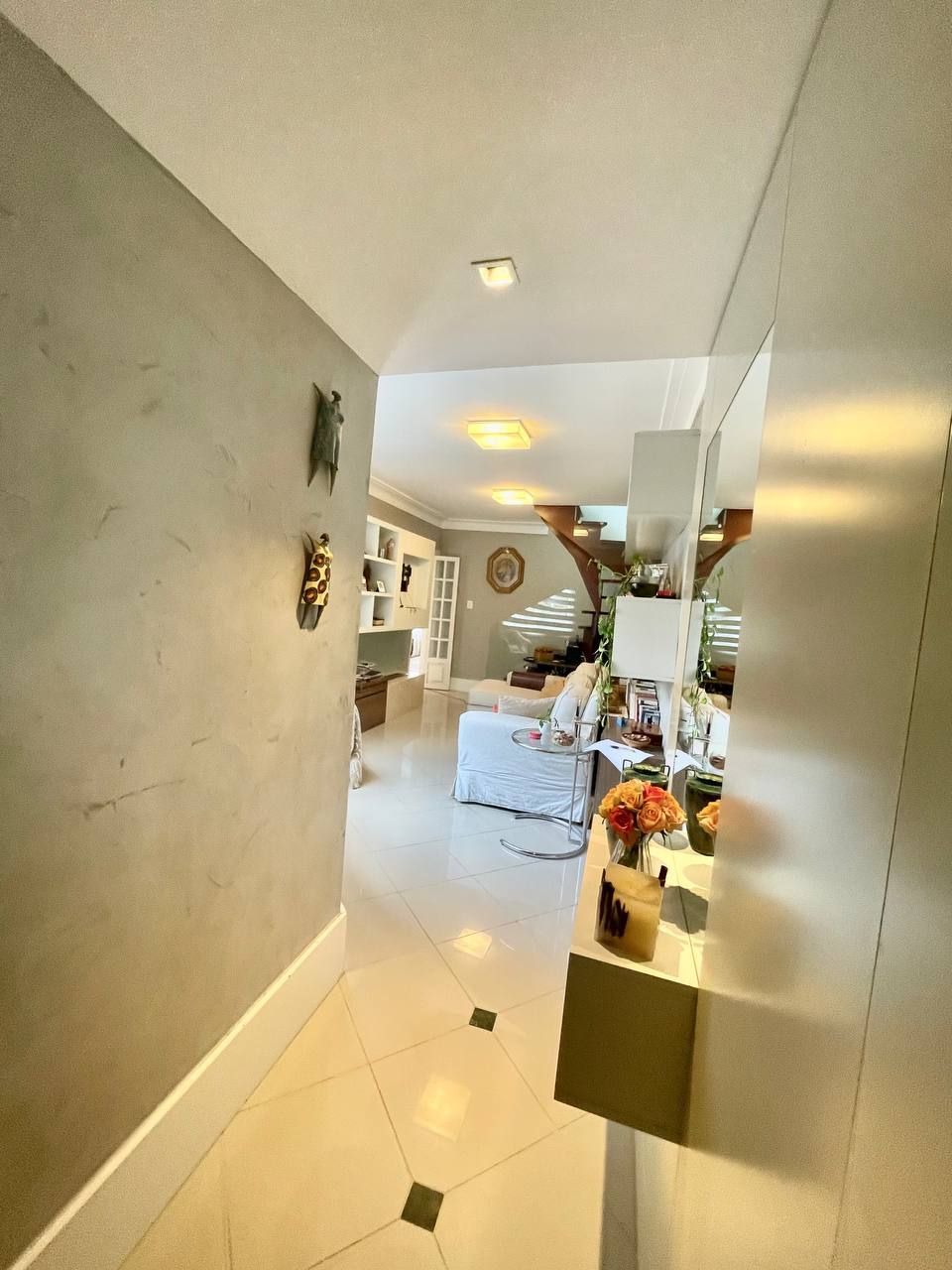 Cobertura à venda com 3 quartos, 134m² - Foto 2