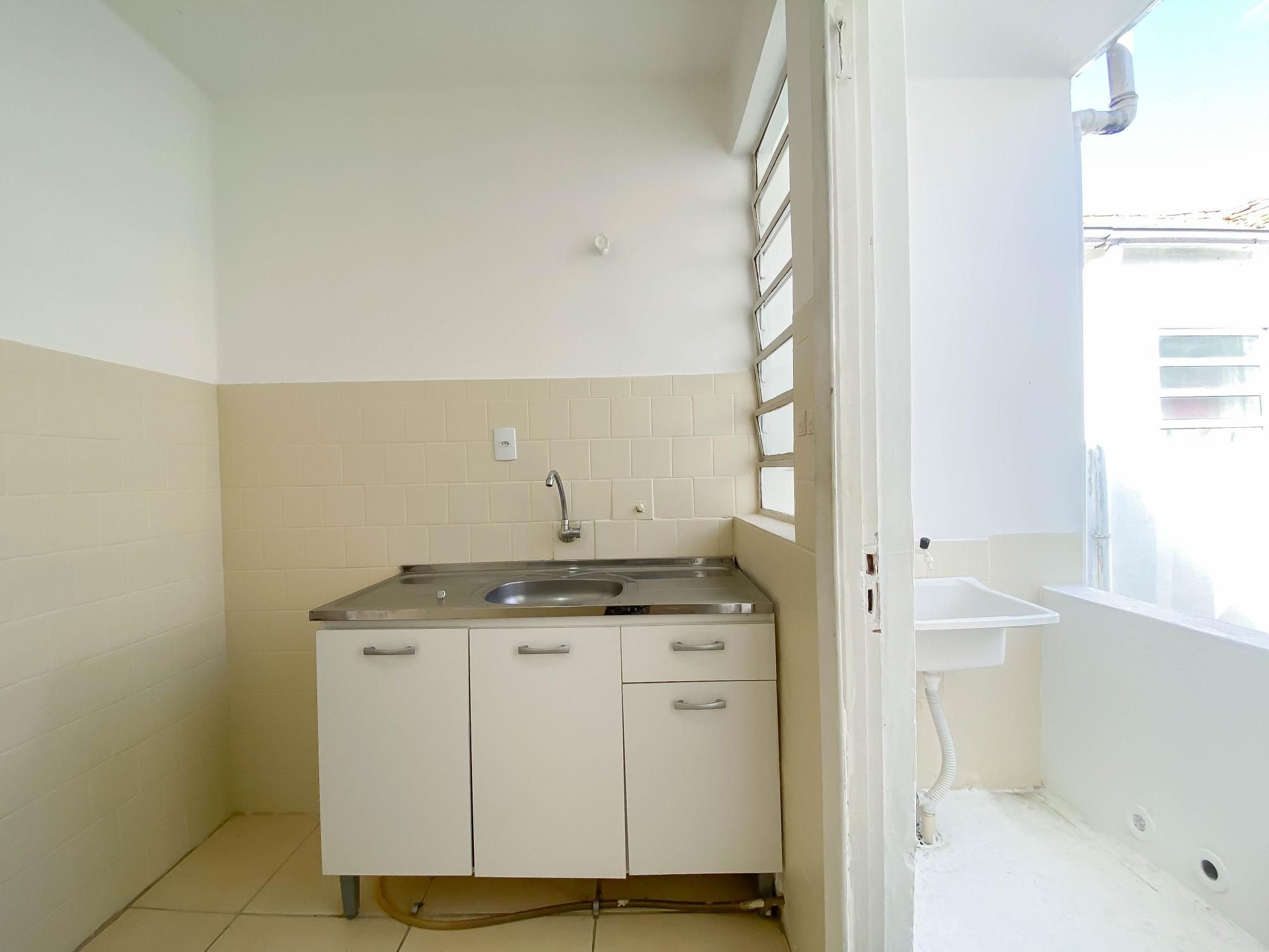 Apartamento à venda com 2 quartos, 56m² - Foto 17