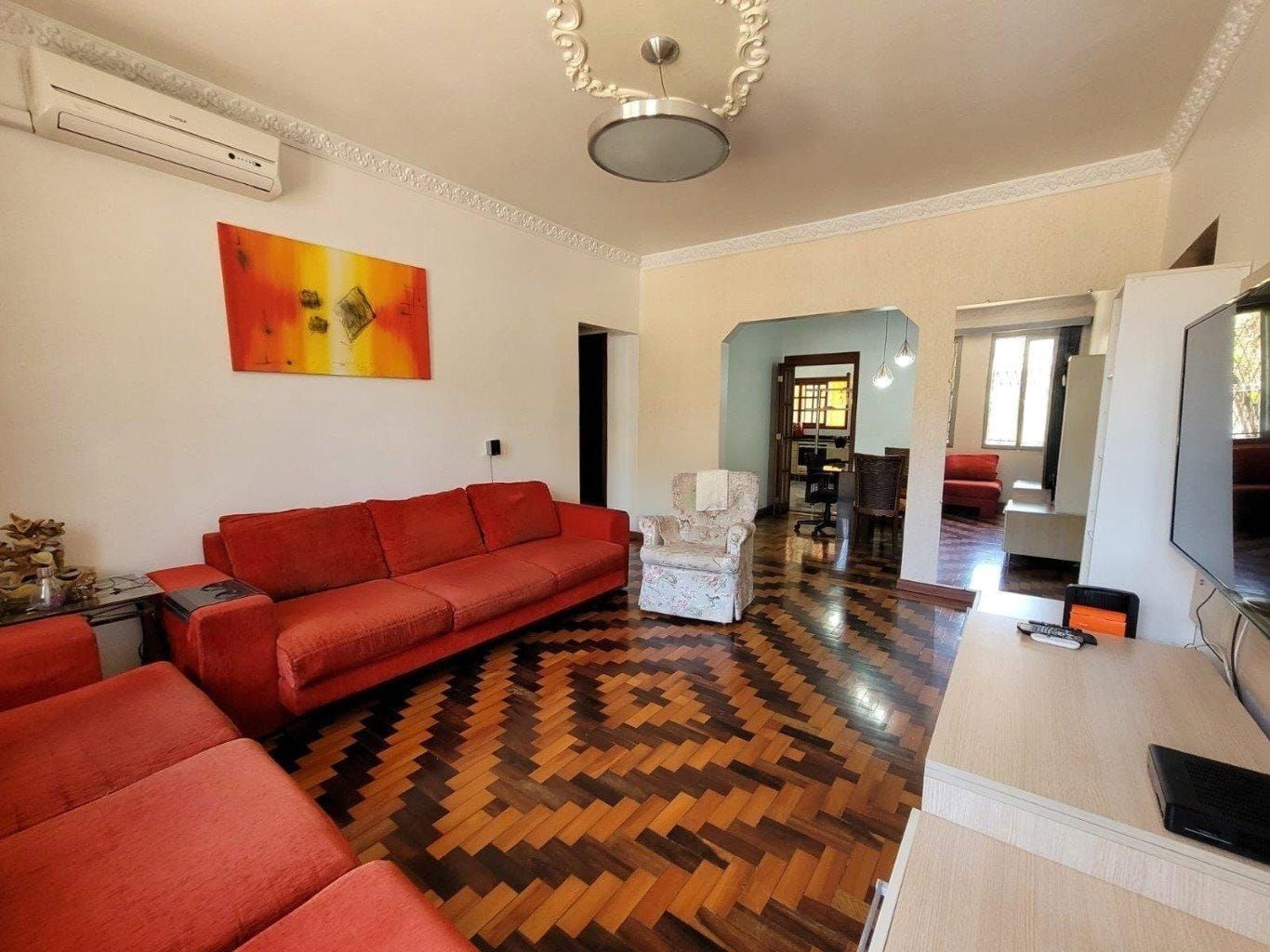 🏡 Seu novo lar espera por você na Av. Ceará!