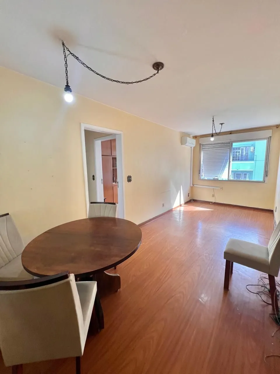 Apartamento, 2 dormitórios no bairro Centro Histórico em Porto Alegre para Comprar