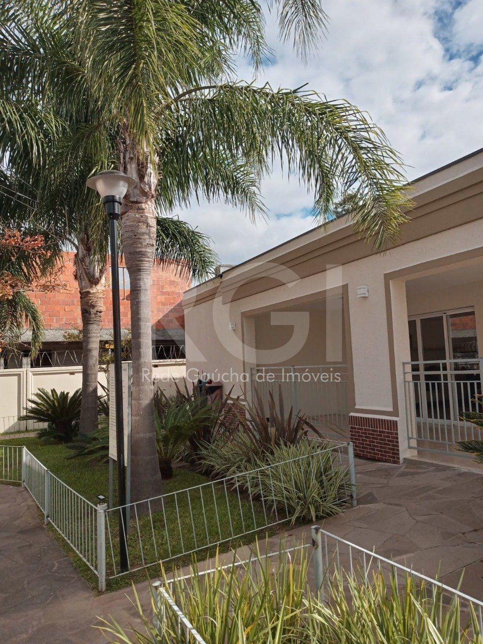 Casa em Condomínio 2 dormitórios à venda Restinga Porto Alegre/RS