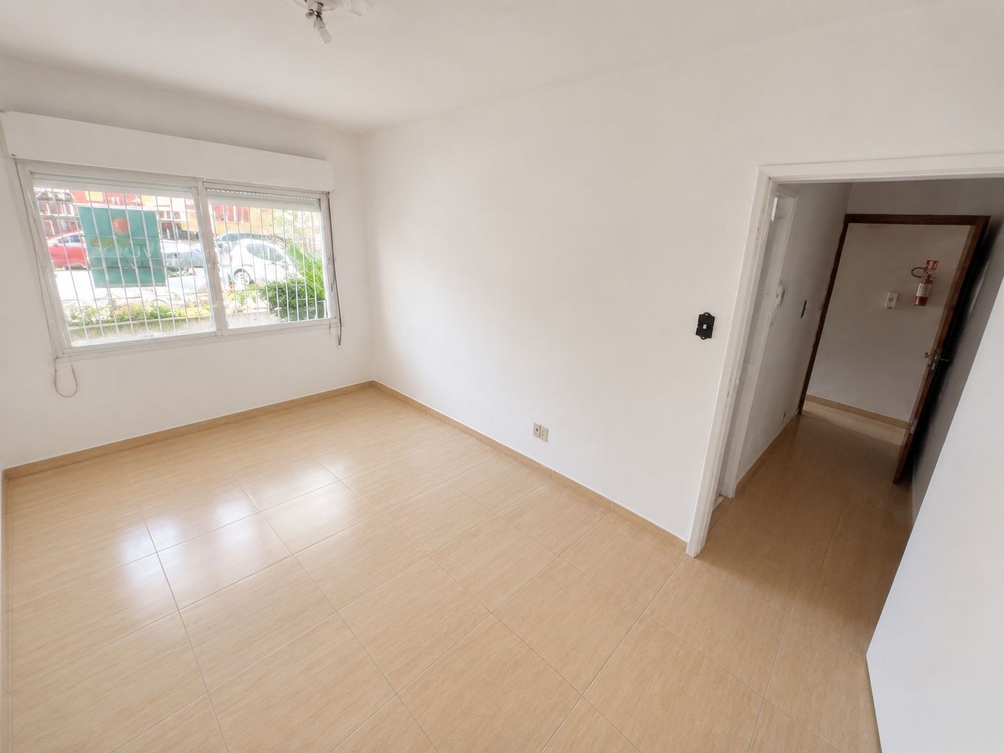 Kitnet, à venda, 24 m², Cidade Baixa - Porto Alegre — foto 2