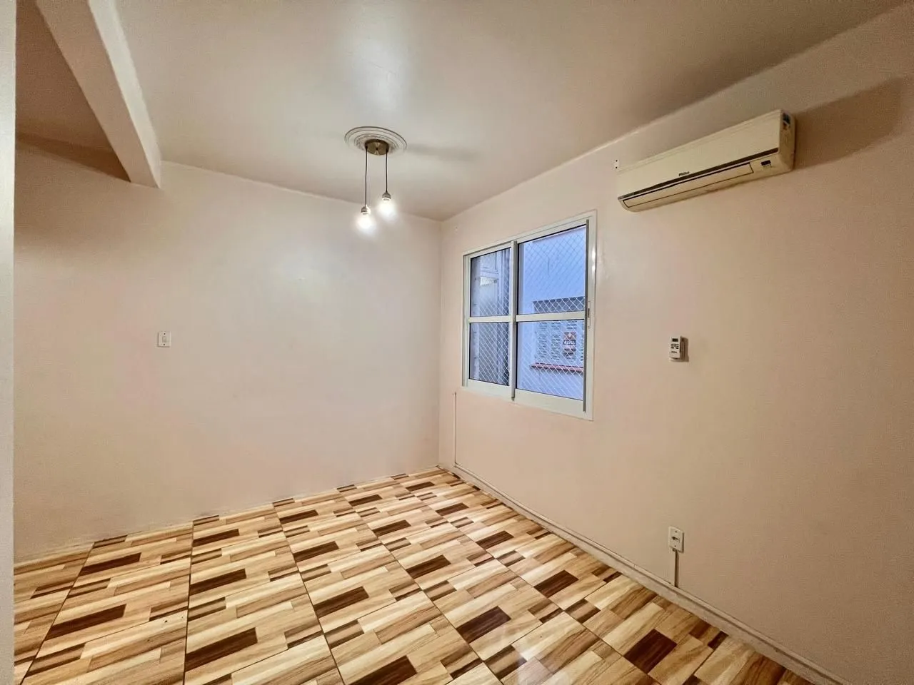 Apartamento à venda na Cidade Baixa .
