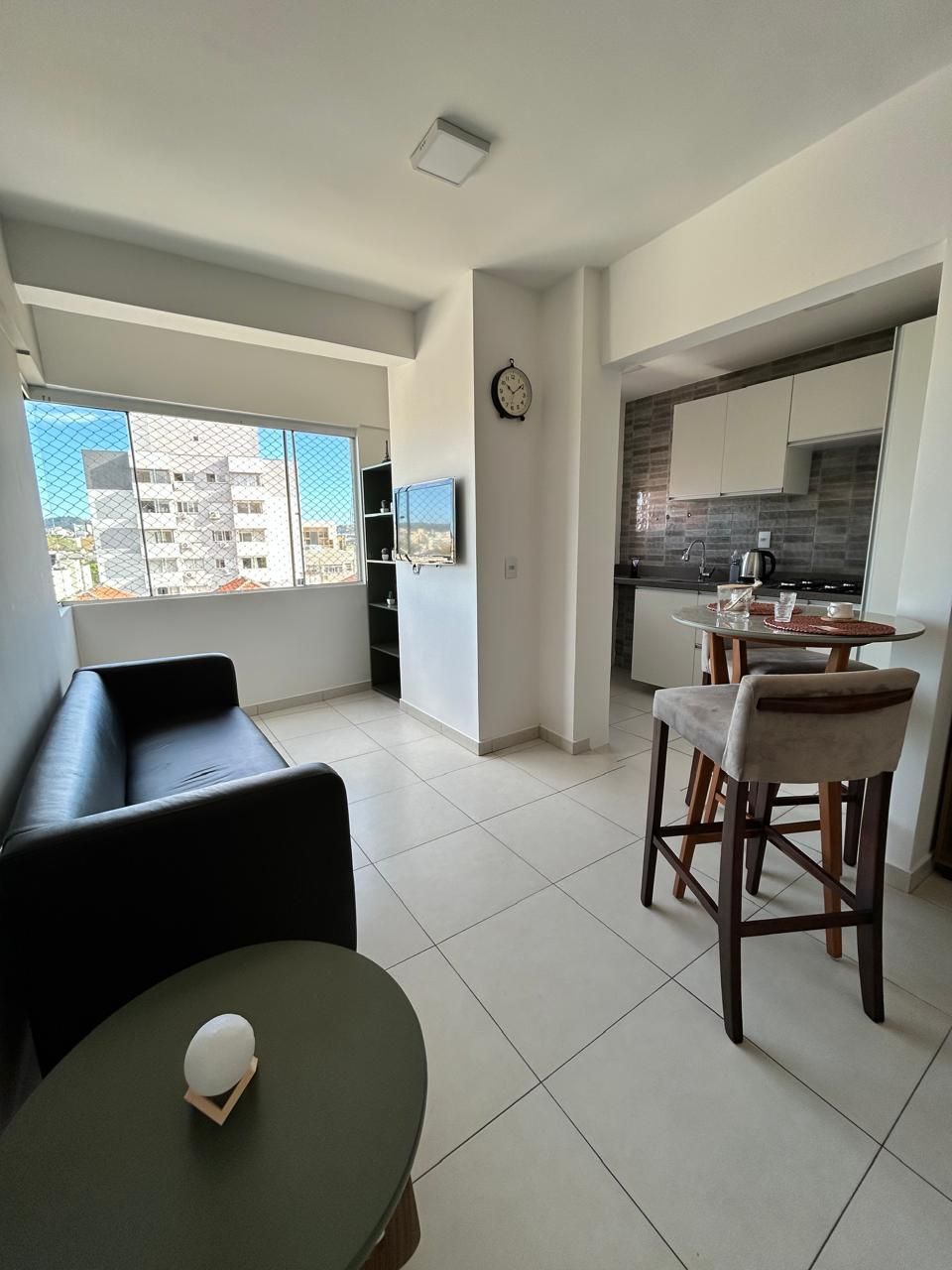 Apartamento à venda na Cidade Baixa,1 quarto e vaga de garagem.