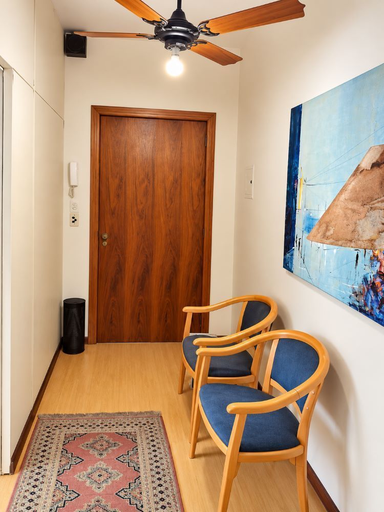 Sala Comercial semimobiliada de 34 m² no Bom Fim