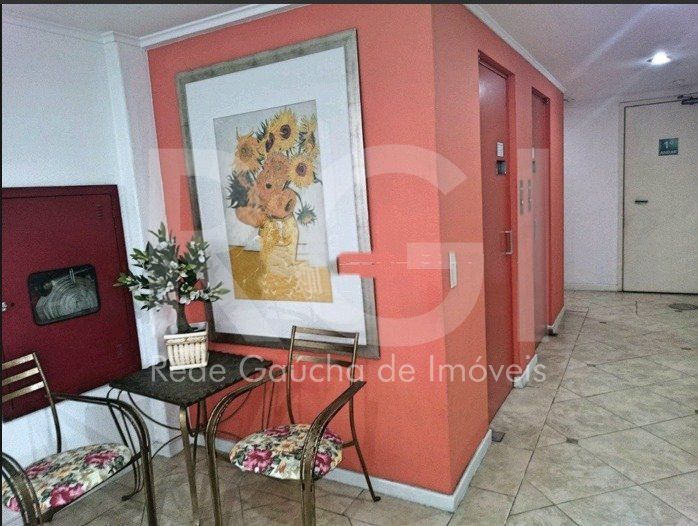 Apartamento com 44m², 1 dormitório no bairro Centro Histórico em Porto Alegre para Comprar