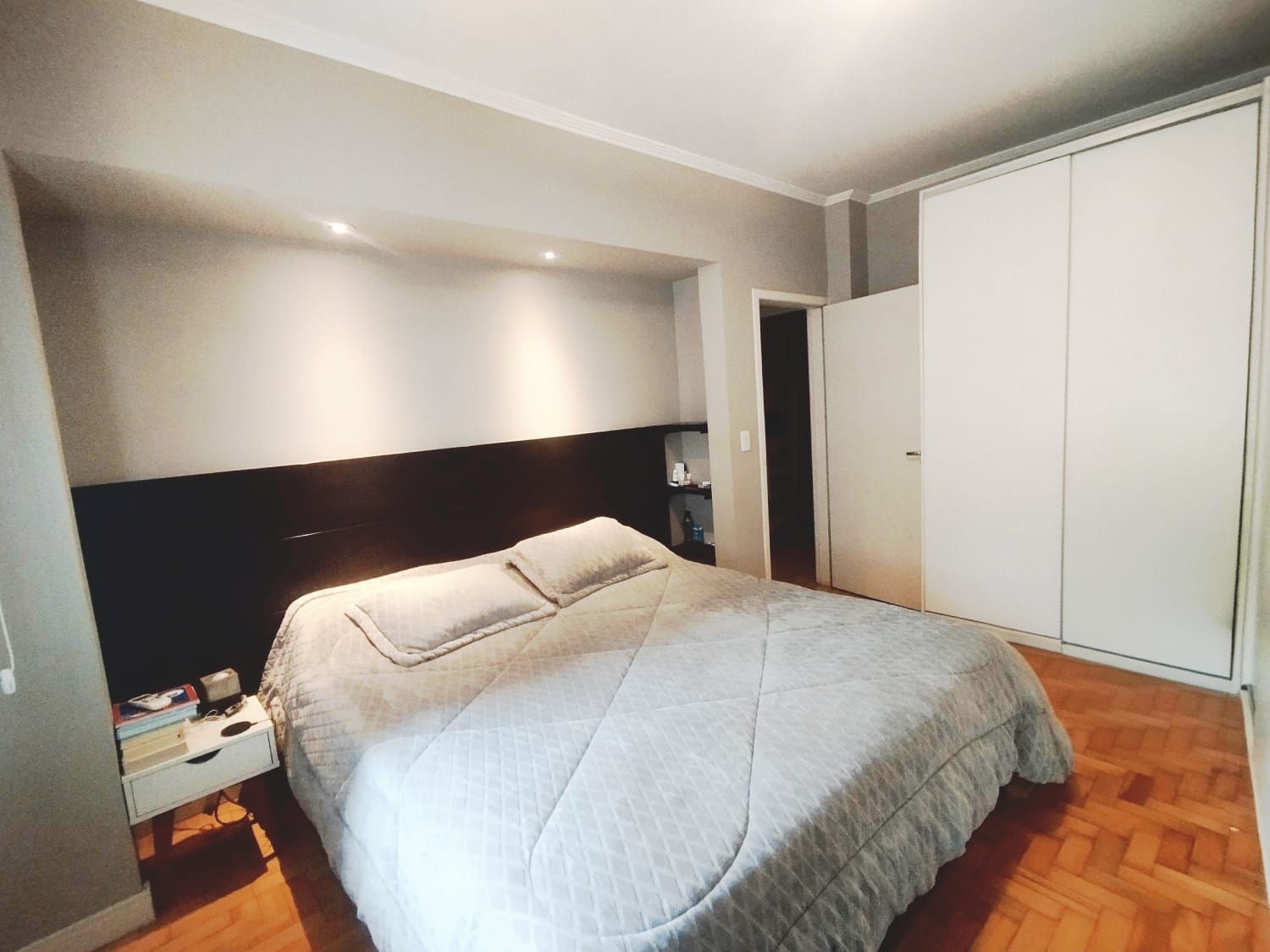 🏡 Apartamento com 3 dormitórios e vaga de garagem na João Pessoa – conforto e praticidade no coração de Porto Alegre!