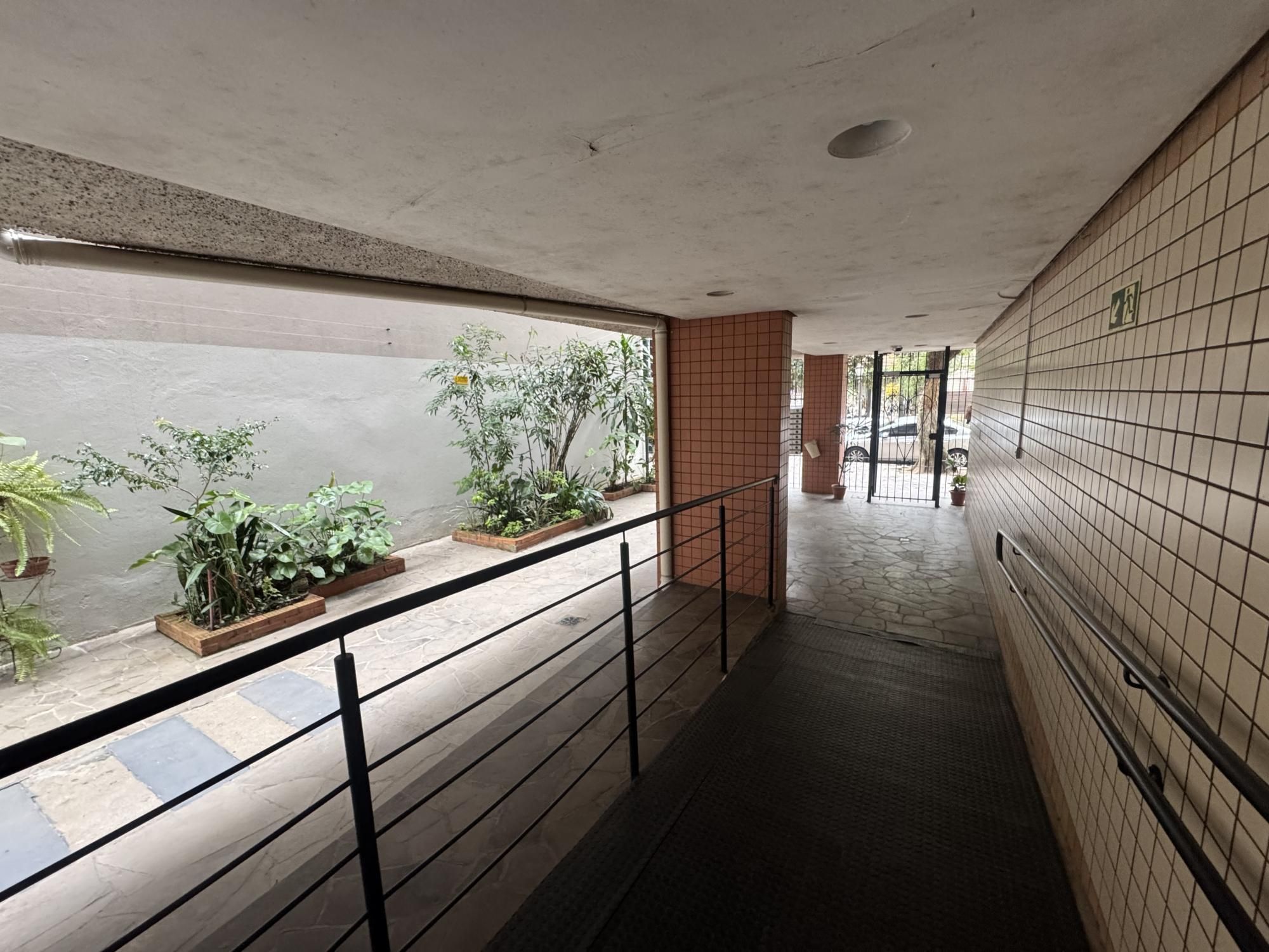 Apartamento, 2 quartos, à venda, 76 m², Cidade Baixa - Porto Alegre — foto 2