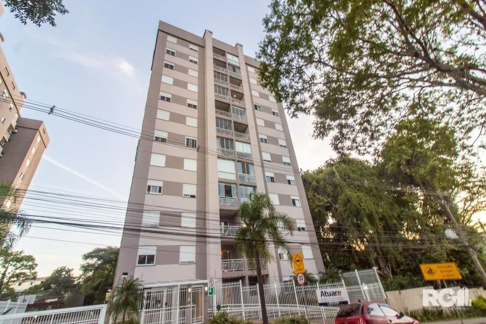 Apartamento com 72m², 3 dormitórios no bairro Teresópolis em Porto Alegre para Comprar
