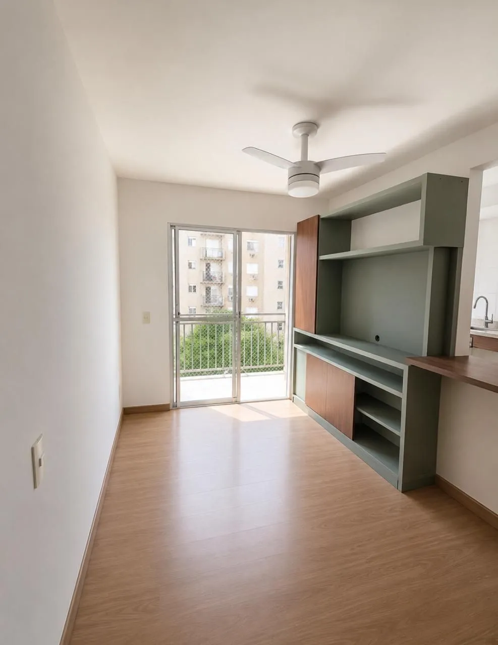 Apartamento, 3 dormitórios no bairro Camaquã em Porto Alegre para Comprar