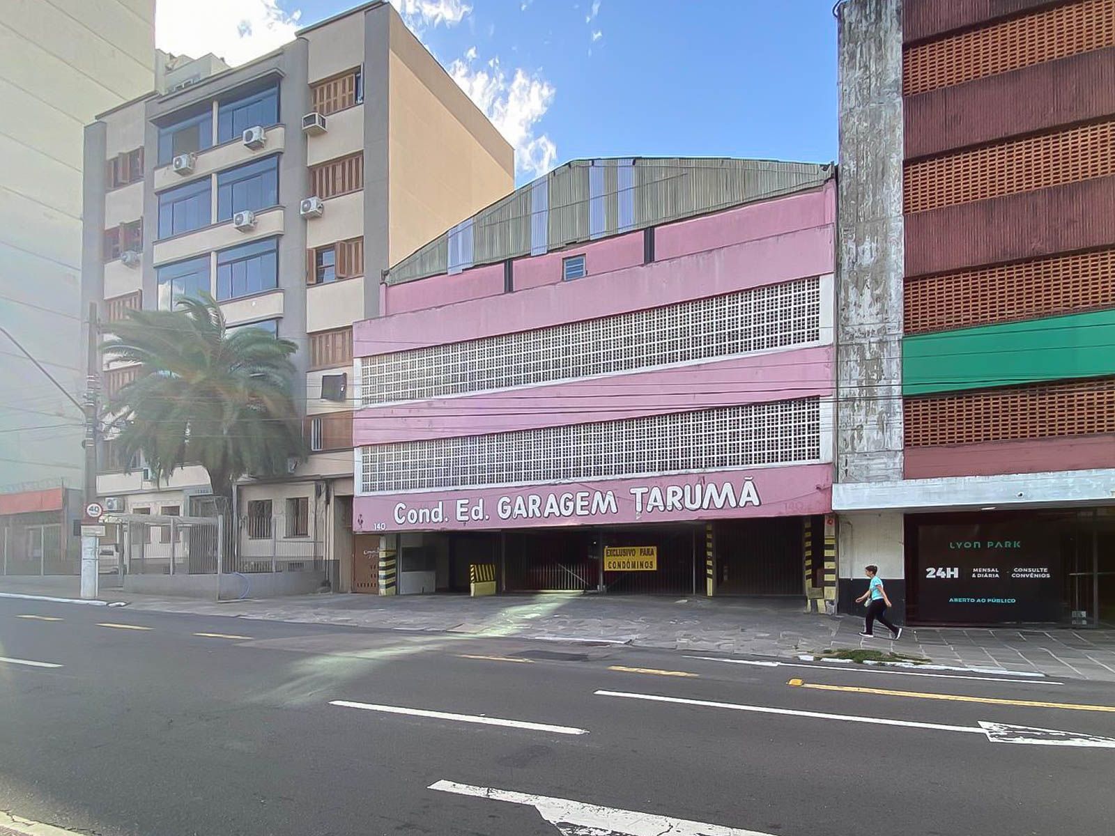Box de Garagem à Venda em Frente à Santa Casa – Centro de Porto Alegre