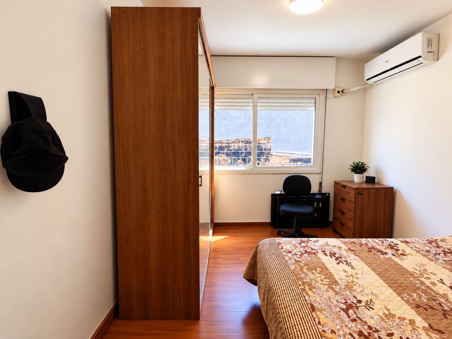 apartamento-dormitório-ensolarado