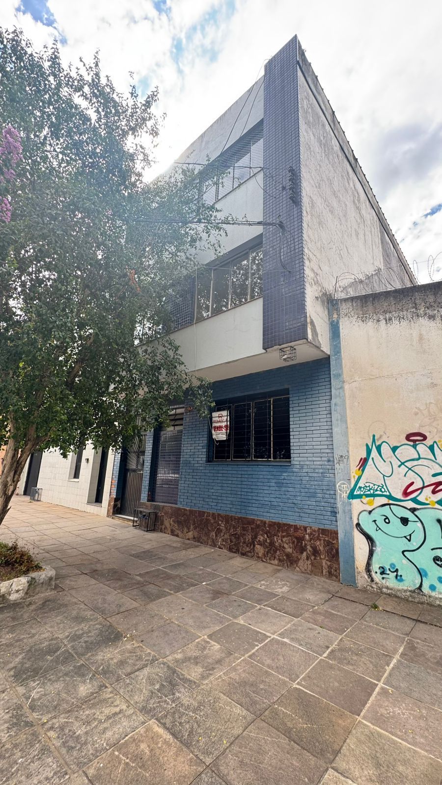 Apartamento 2 dormitórios no bairro Azenha