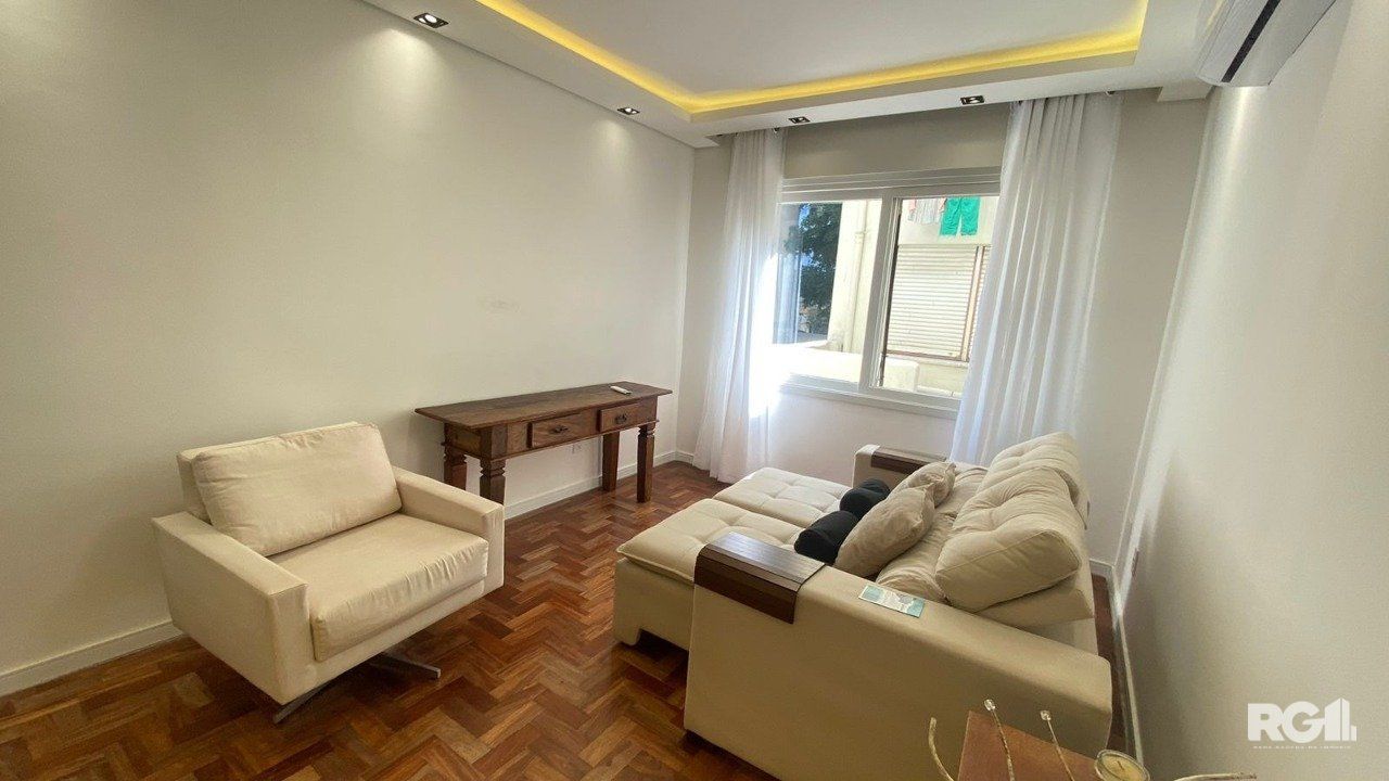 Apartamento, desocupado e pronto para receber você no coração da Cidade Baixa em Porto Alegre
