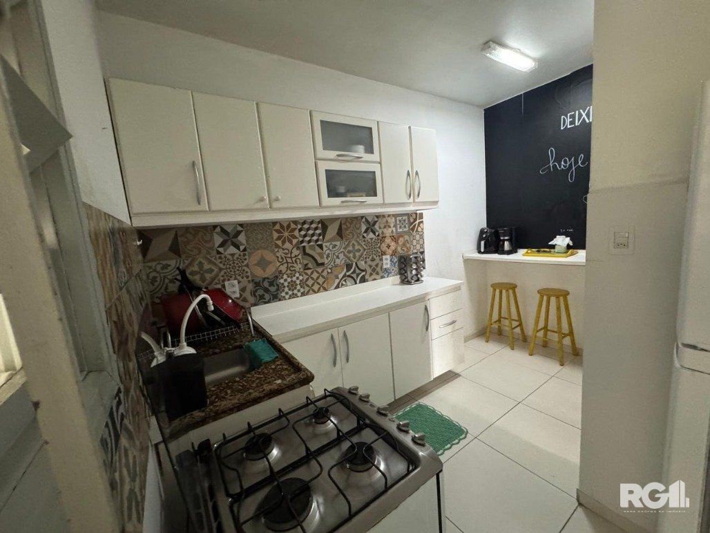 Apartamento à venda com 2 quartos, 58m² - Foto 11