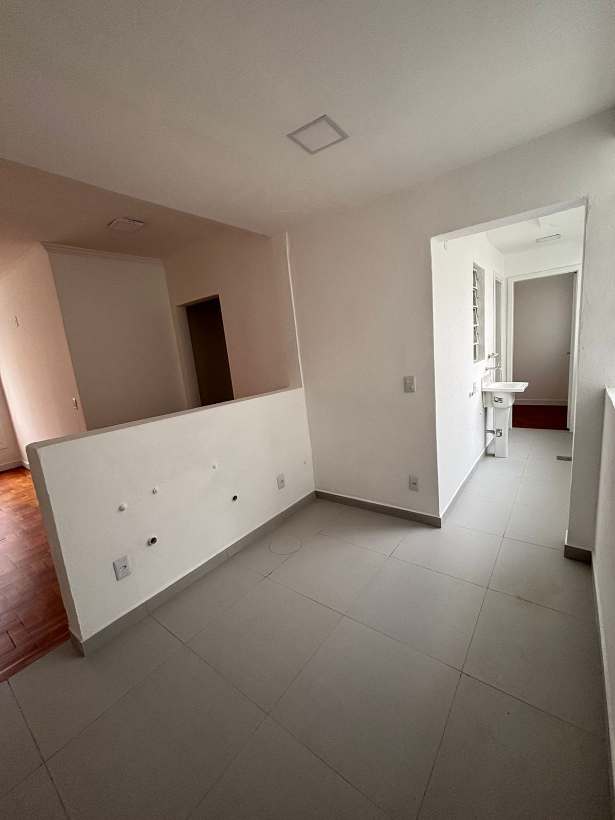 Apartamento à venda com 2 quartos, 75m² - Foto 6