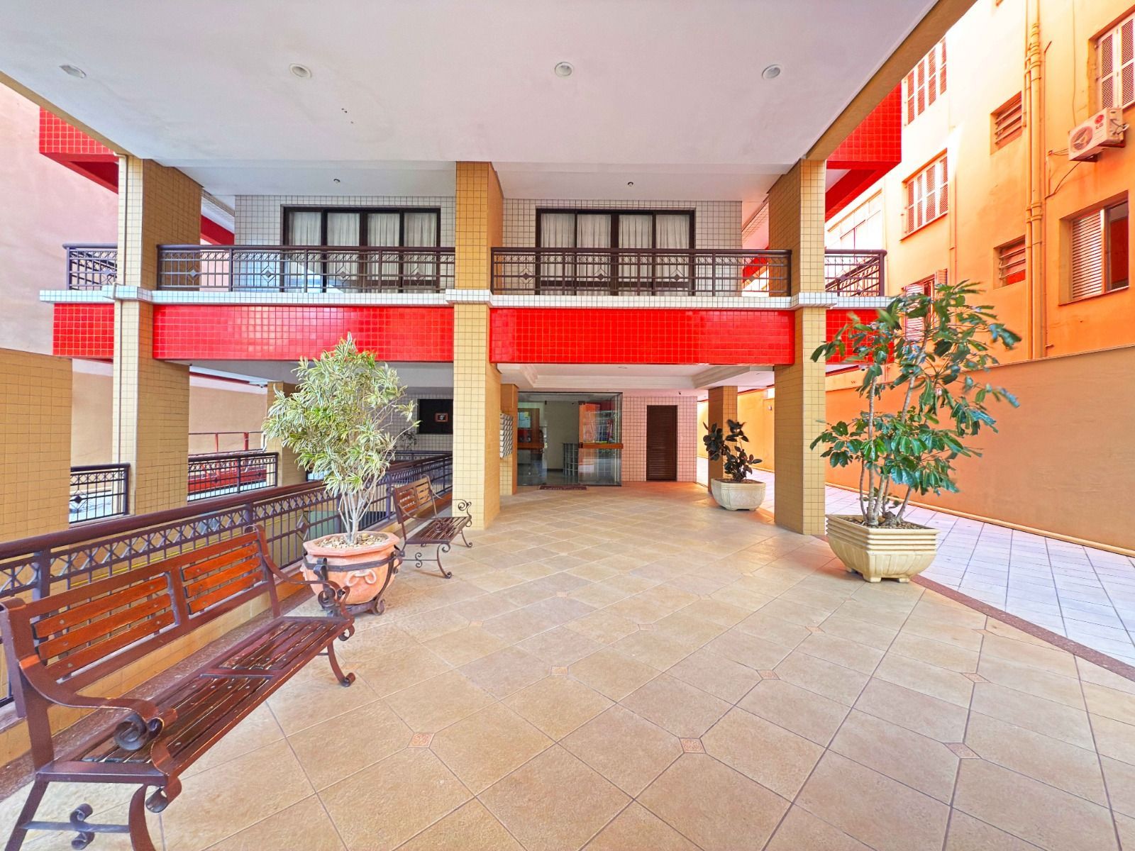 Apartamento, 3 quartos, à venda, 95 m², Cidade Baixa - Porto Alegre — foto 2