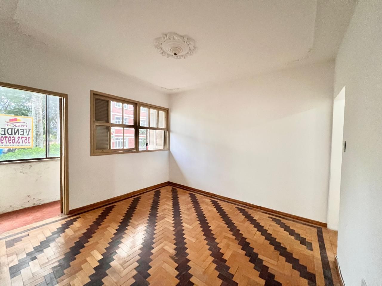 Apartamento com 69m², 2 dormitórios no bairro Centro Histórico em Porto Alegre para Comprar