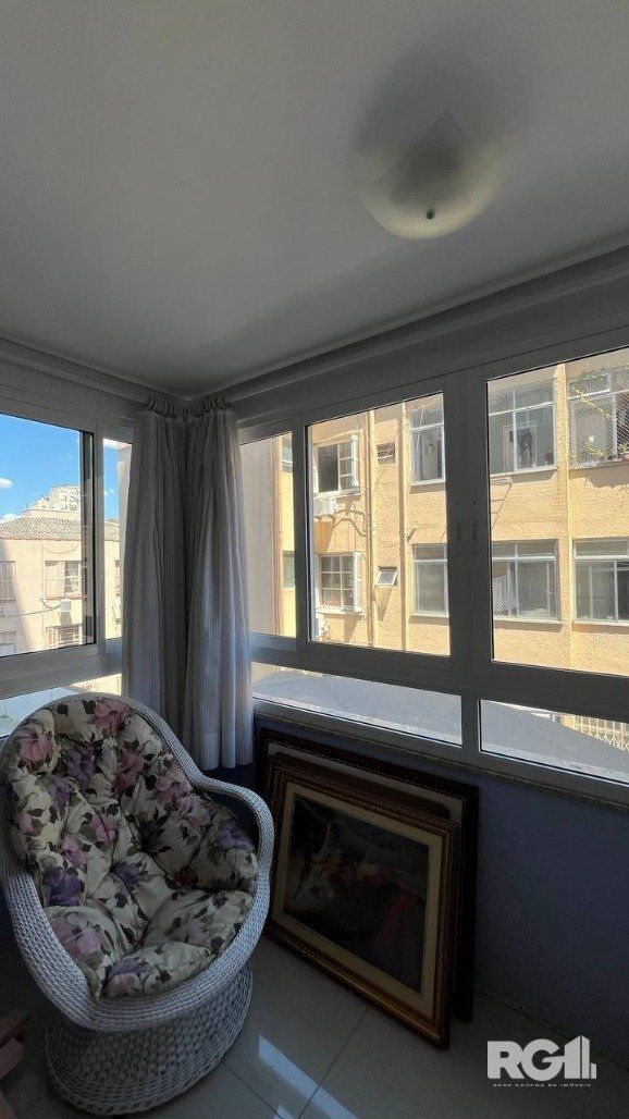 Apartamento à venda com 2 quartos, 77m² - Foto 6