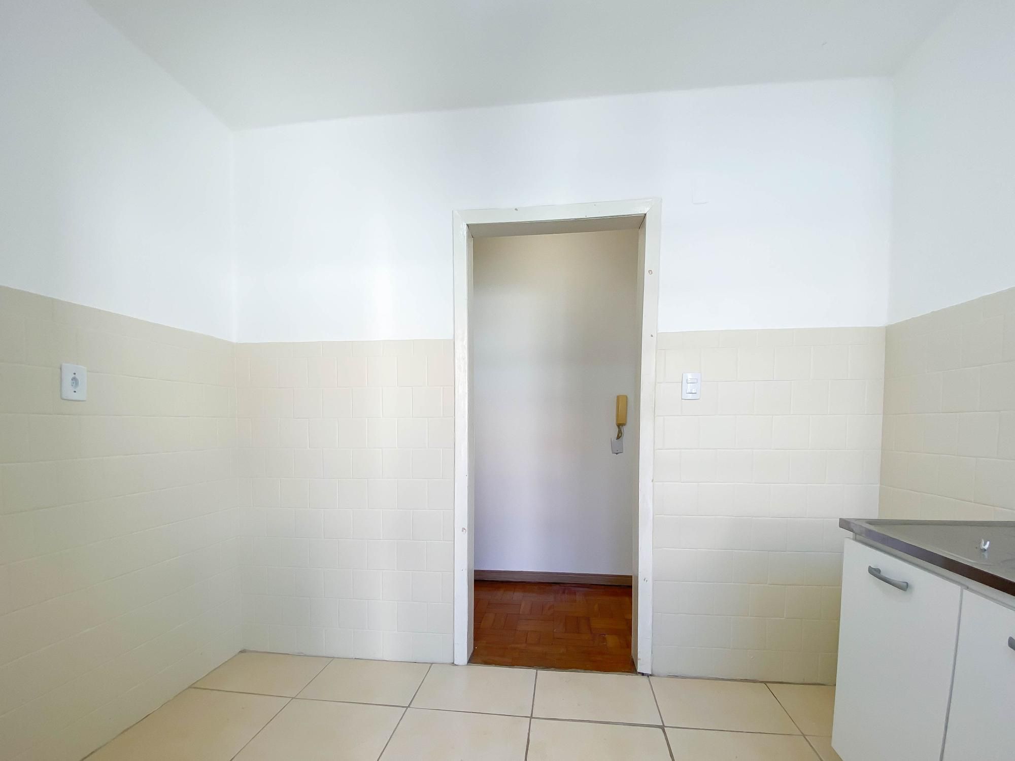 Apartamento à venda com 2 quartos, 56m² - Foto 18