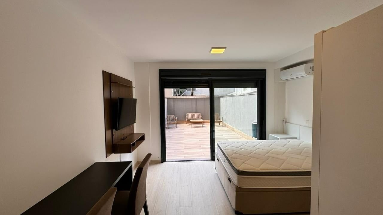 Depósito-Galpão-Armazém à venda com 1 quarto, 55m² - Foto 1
