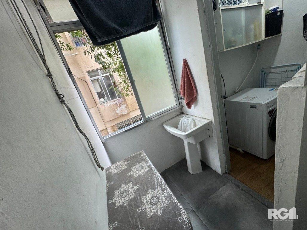 Apartamento à venda com 2 quartos, 58m² - Foto 12