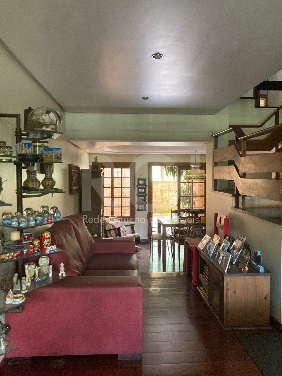 Casa com 400m², 3 dormitórios no bairro Santo Antônio em Porto Alegre para Comprar