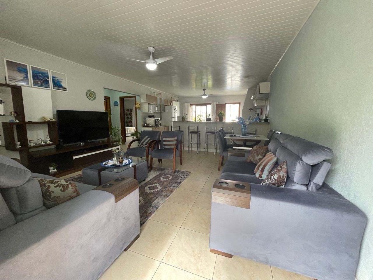 Casa à venda com 2 quartos, 139m² - Foto 1