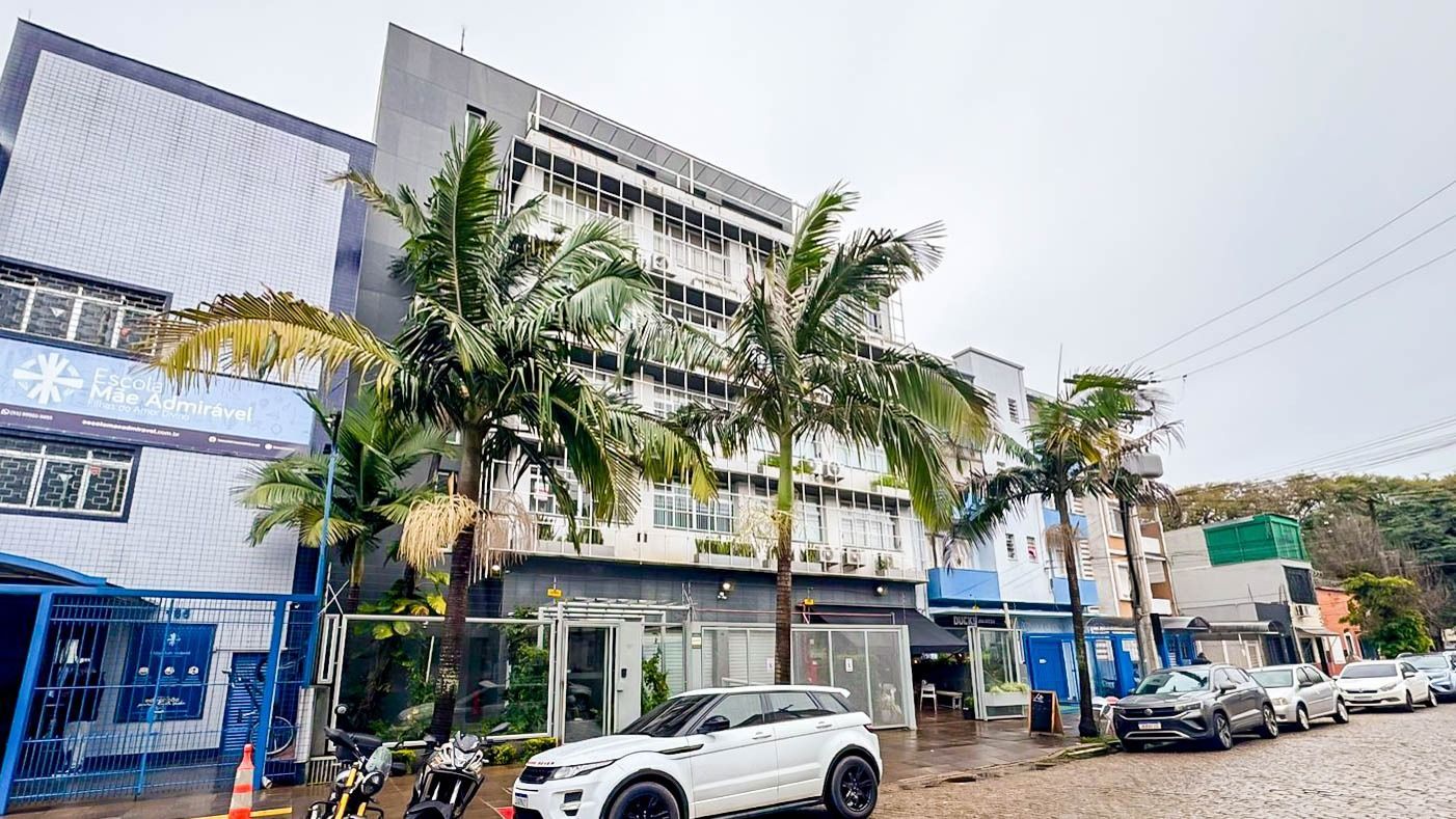 Sala Comercial, 1 dormitório no bairro Cidade Baixa em Porto Alegre para Comprar
