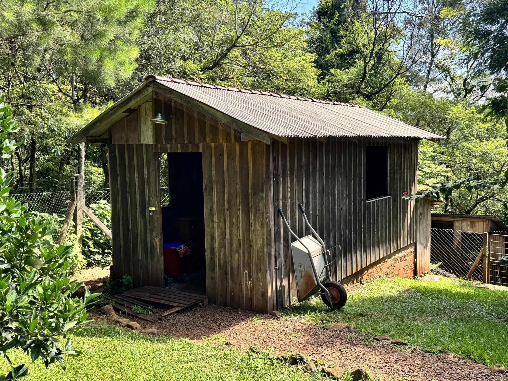 Sítio à venda com 3 quartos, 190m² - Foto 9