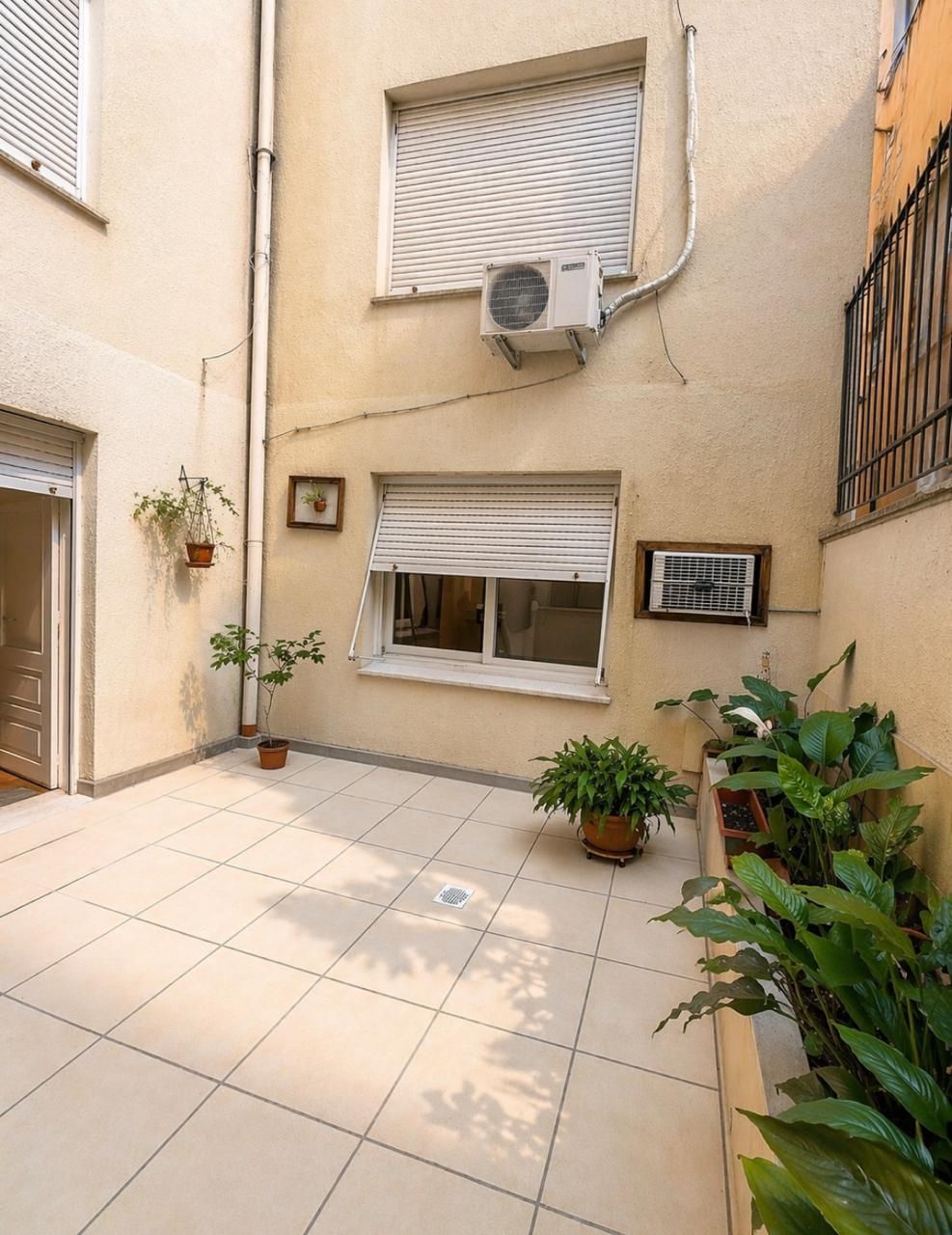 Apartamento com 127m², 3 dormitórios no bairro Centro Histórico em Porto Alegre para Comprar