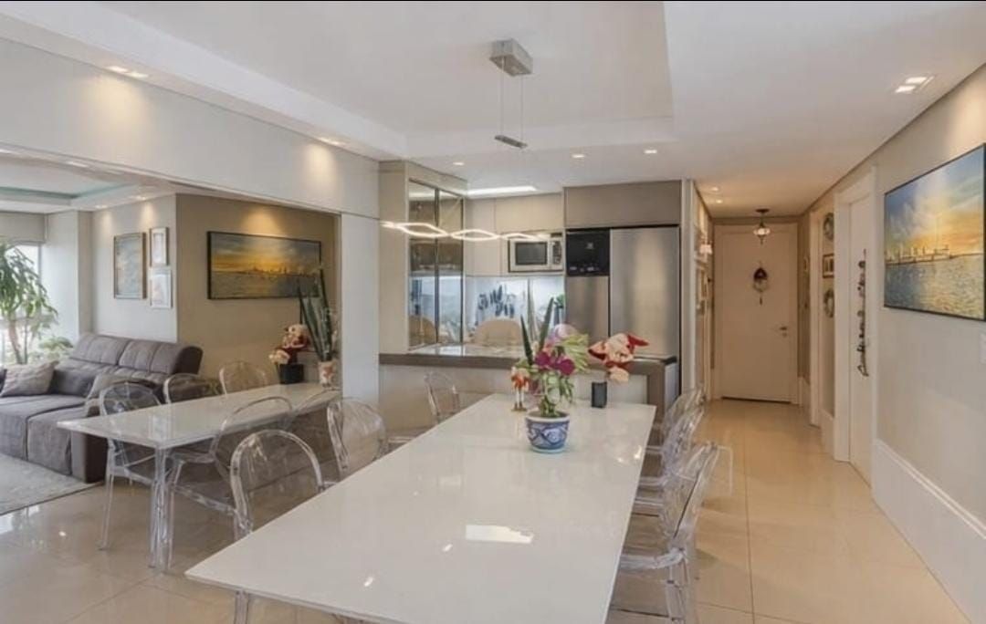 Apartamento, 3 dormitórios no bairro Cristo Redentor em Porto Alegre para Comprar