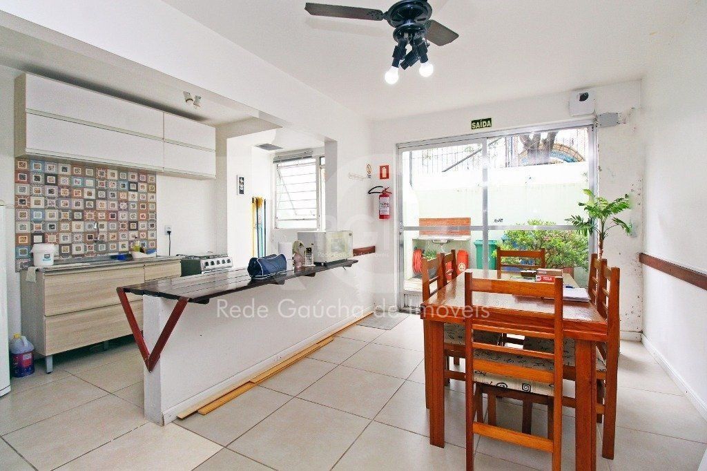 Apartamento 2 Dormitório(s) Bairro Cidade Baixa