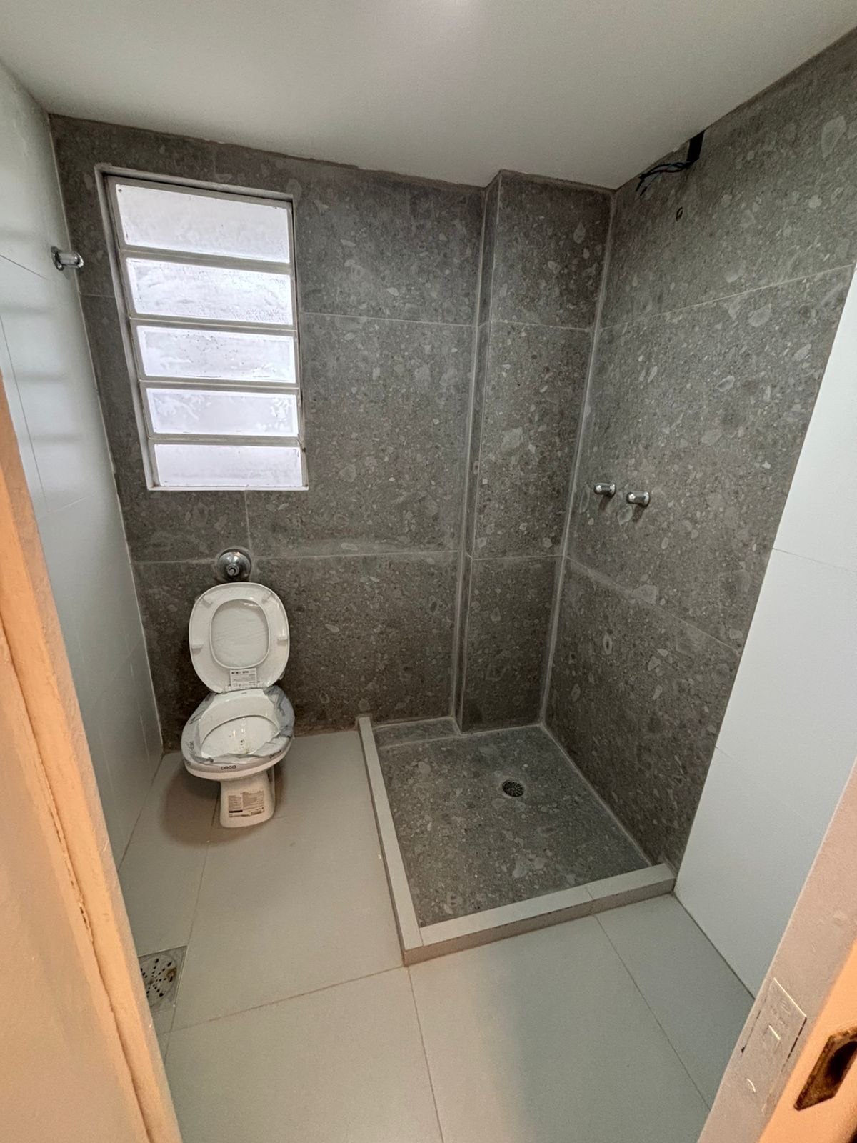 Apartamento à venda com 2 quartos, 75m² - Foto 8