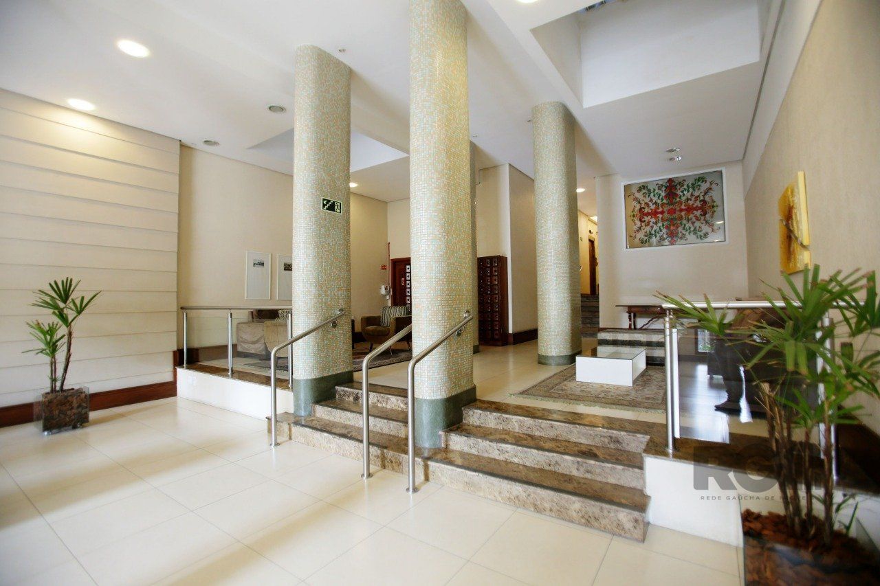 Apartamento com 110m², 3 dormitórios no bairro Centro Histórico em Porto Alegre para Comprar