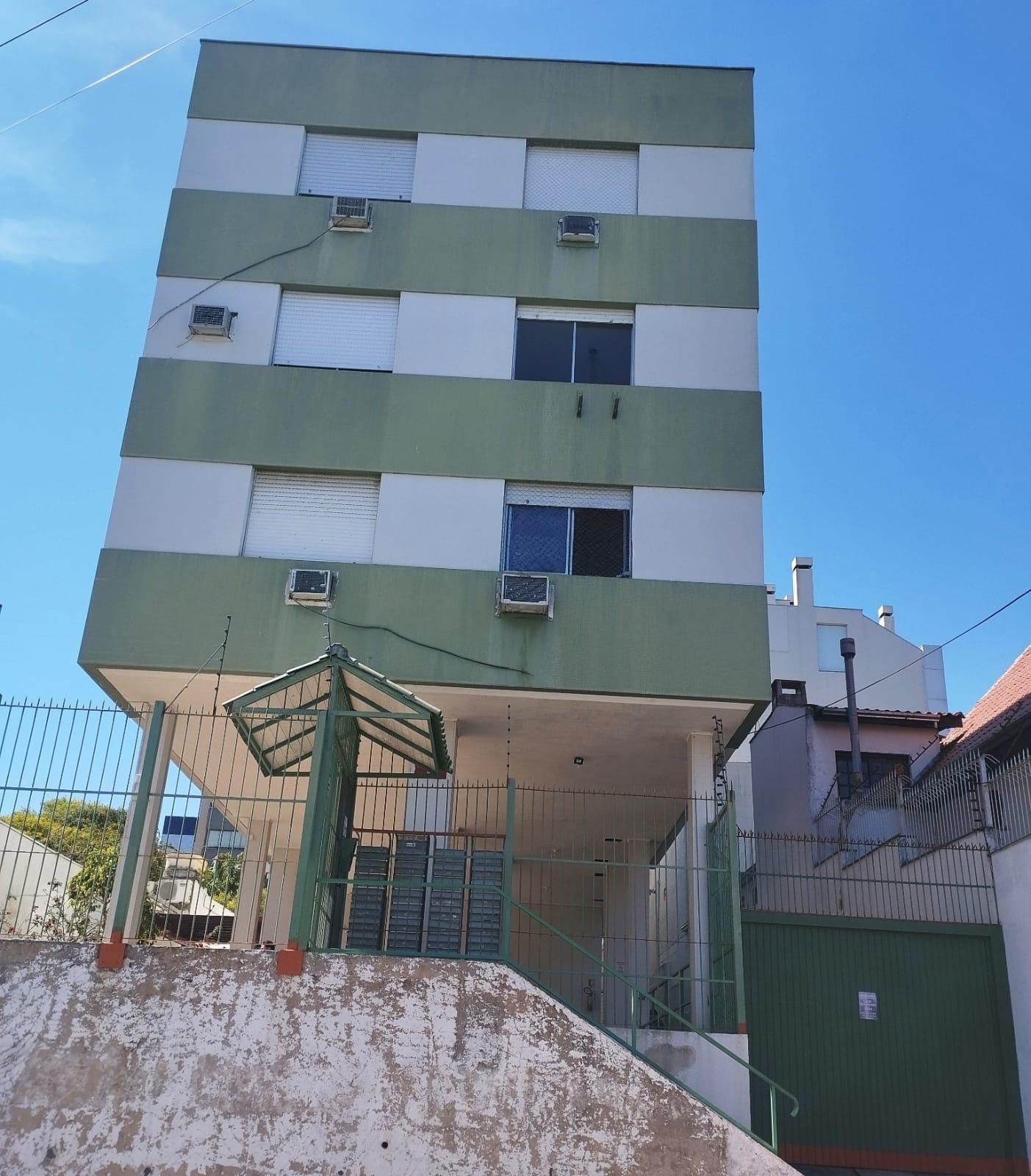 Apartamento 1 dormitório à venda no Menino Deus – Porto Alegre