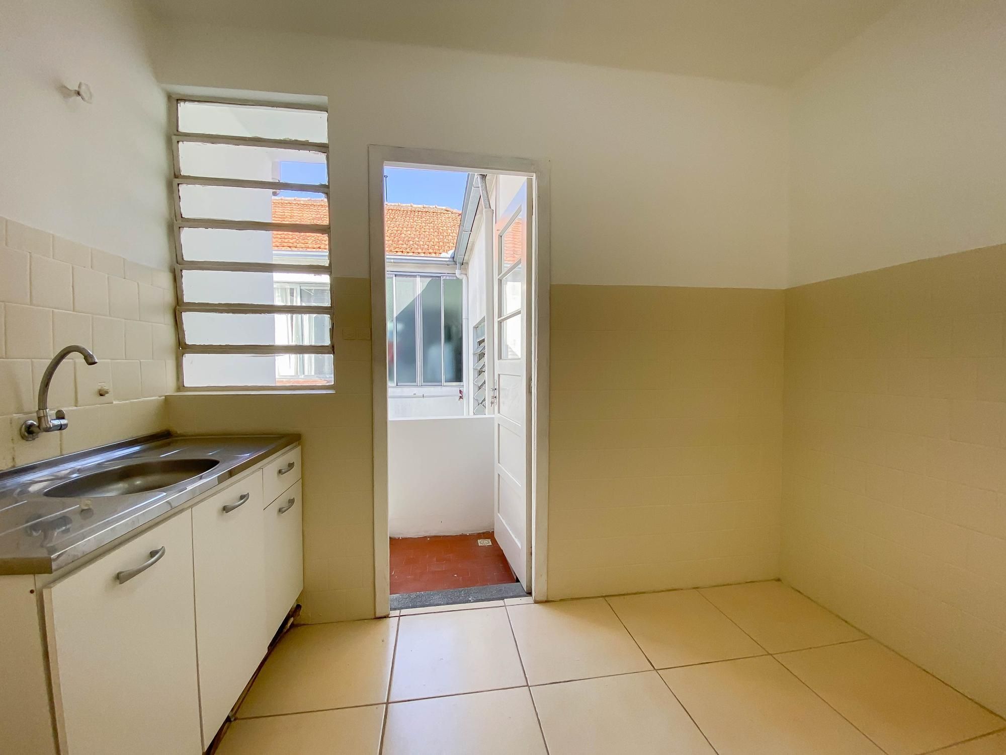 Apartamento à venda com 2 quartos, 56m² - Foto 15