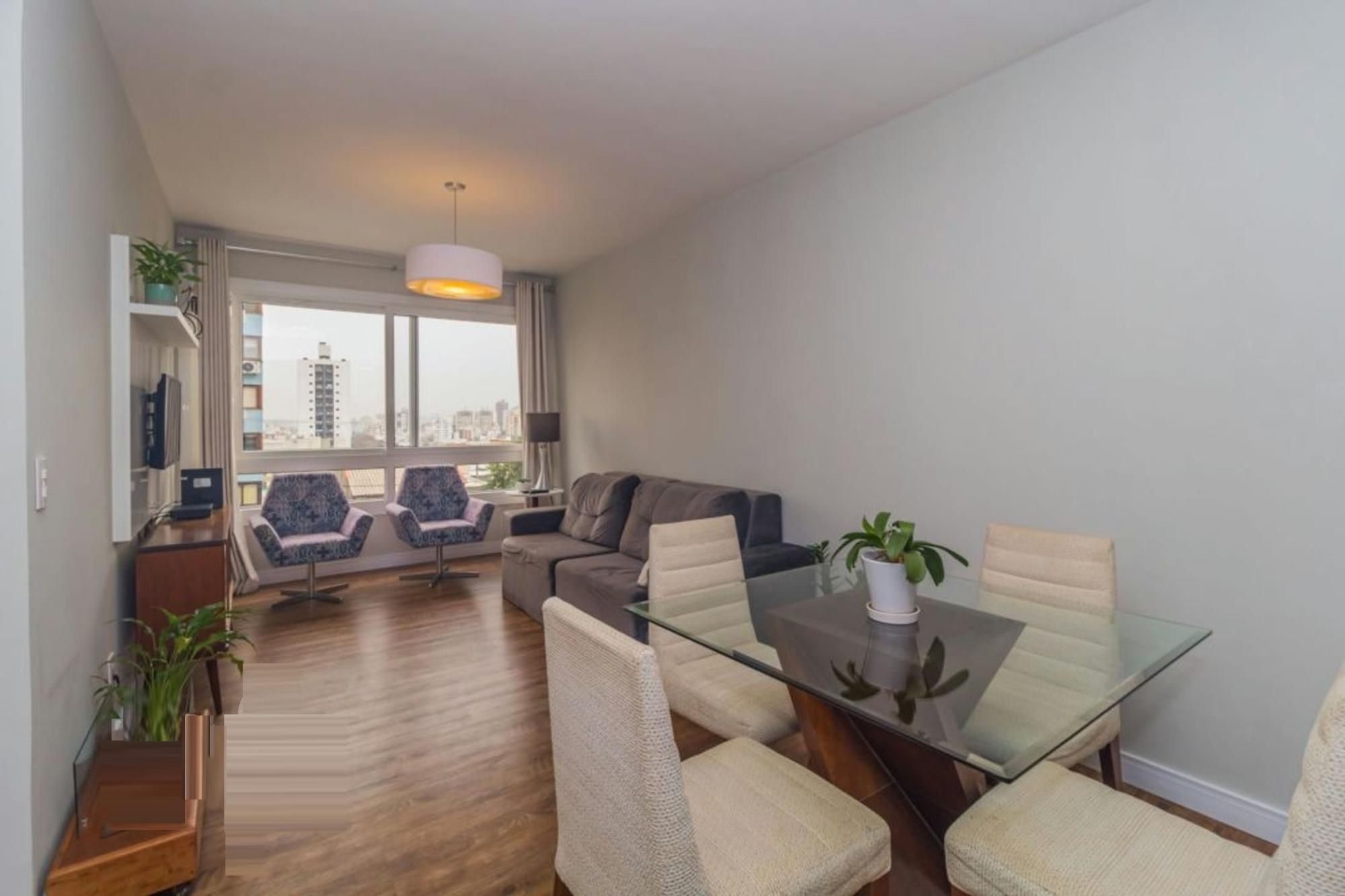 Apartamento à venda com 69m², 2 quartos, 1 suíte, 1 vaga no bairro Jardim Botânico em Porto Alegre